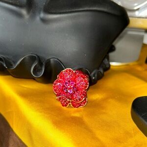 RARE ~Vintage Joan Rivers Red pink toned rose ring size 6